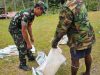 Babinsa Dampingi Pendistribusian Beras Raskin Agar Tepat Sasaran