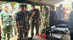 Dukung Pemerintah Daerah Dalam Penanggulangan Bencana, Panglima TNI Salurkan Bantuan Kendaraan dan Materiil