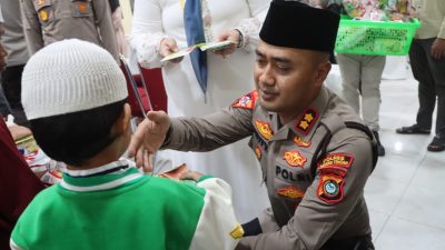 Polres Bangka Tengah Santuni Anak Yatim Saat Buka Puasa Bersama