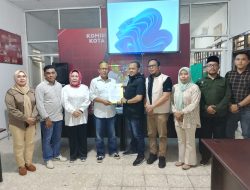 Takbir Menggema di KPU Pangkalpinang, Paslon Merdeka Lolos Verifikasi Administrasi dengan 18.801 Dukungan