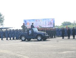 Upacara Peringatan HUT Ke-80 Tentara Nasional Indonesia di Makassar
